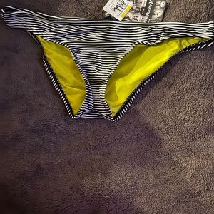 Hurley Women’s Bikini bottom
